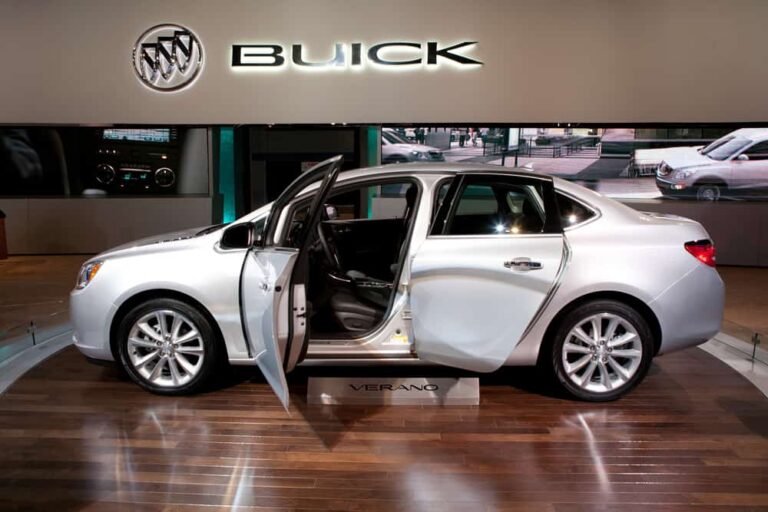 25 Cars Similar to Buick Verano