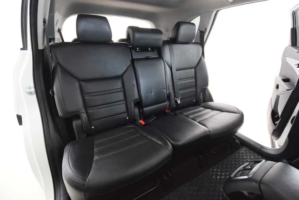 This is a close look at the seating and upholstery of the Kia Sorento backseat.