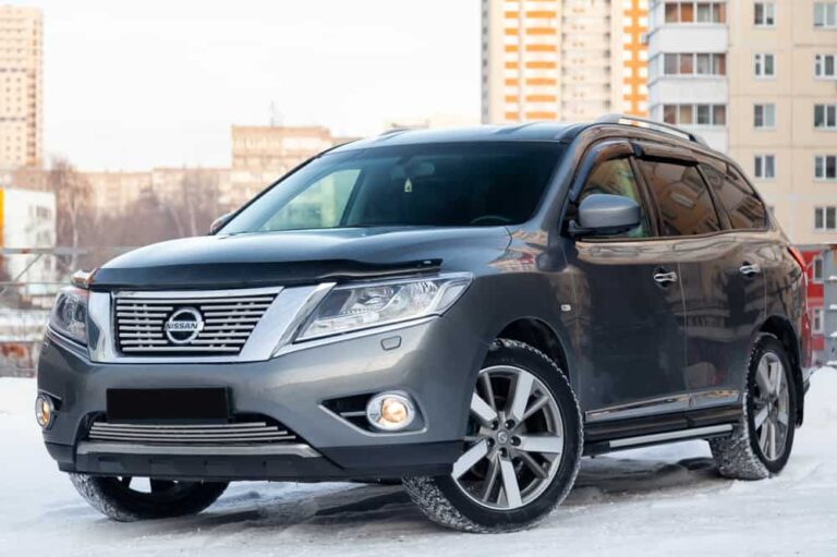 Toyota Highlander vs. Nissan Pathfinder