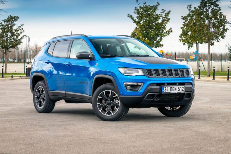 Jeep Compass on the street