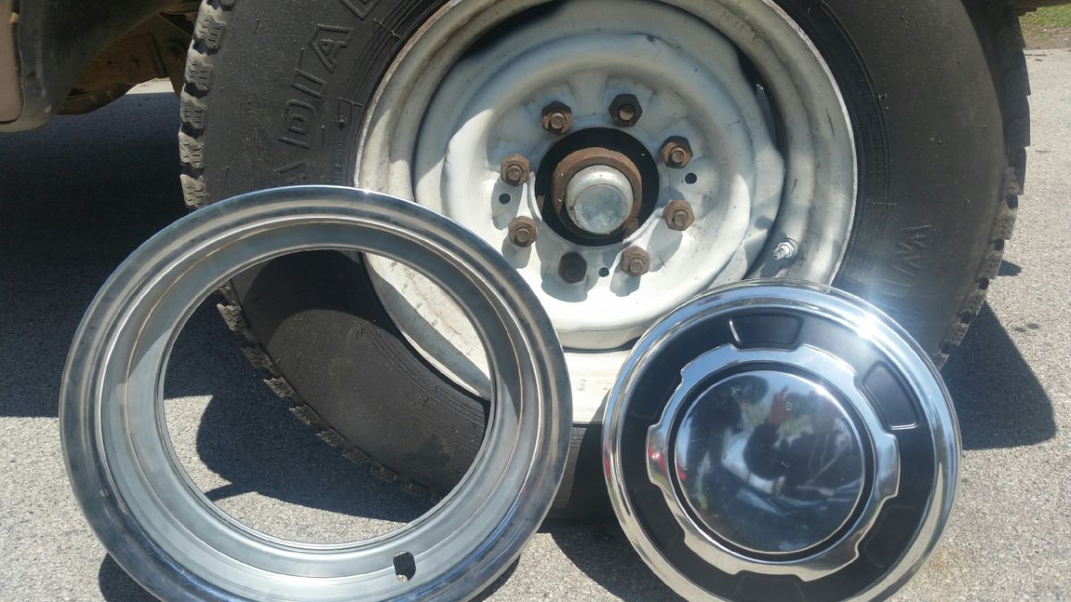 Hubcap and trim ring on truck tire.