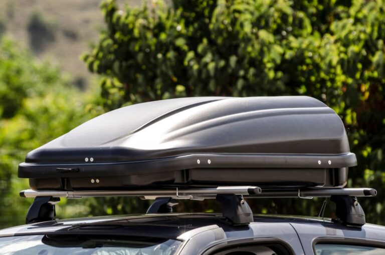 9 Different Types of Roof Racks for Cars