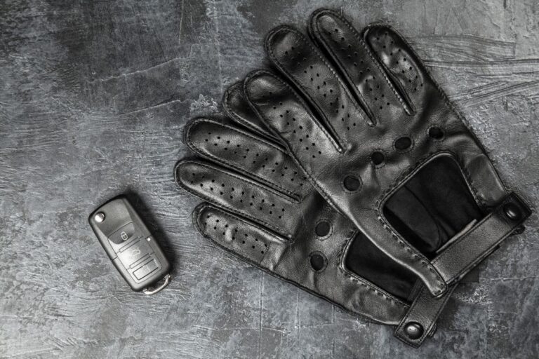 7 Different Types of Driving Gloves