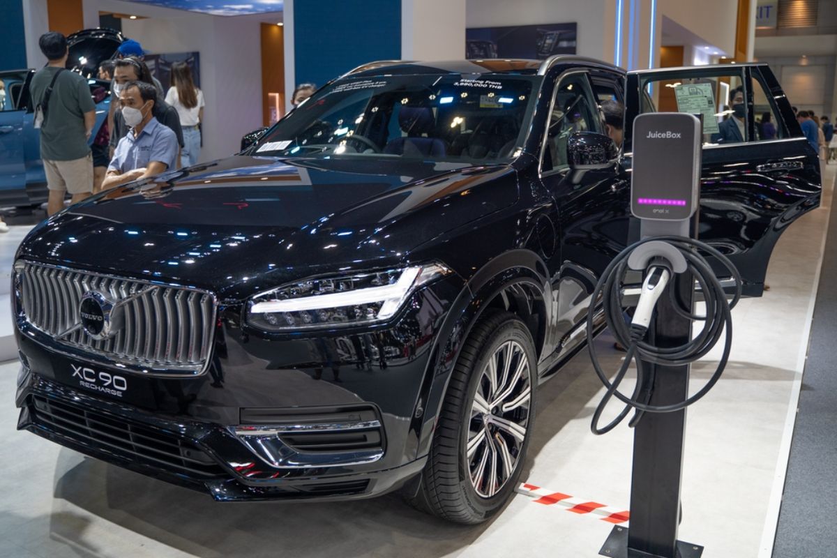 Brand new Volvo XC90 in a metallic black colorway dsiplayed at the Bangkok Thailand Motor Show 2022.