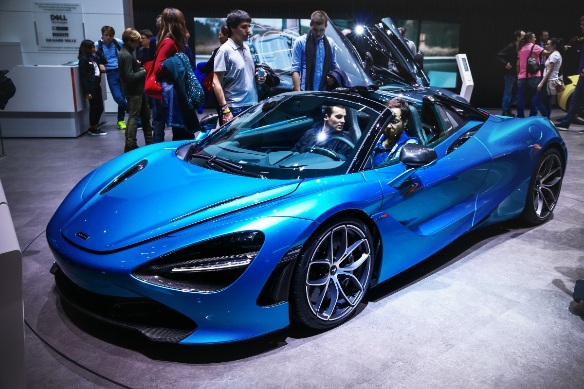 McLaren 720S Spider, a high-end sports car, was displayed at the annual Motor Show.