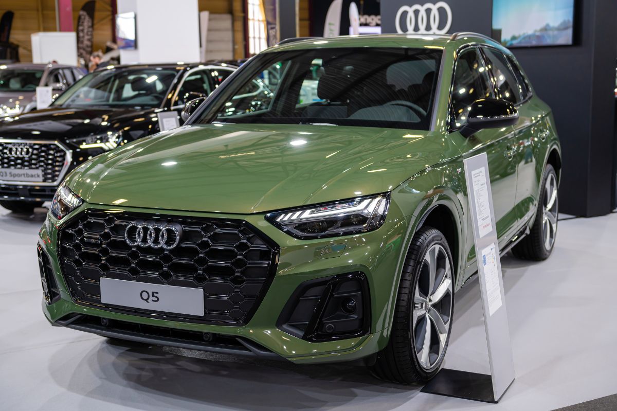 Green 2022 Audi Q5 on car show.