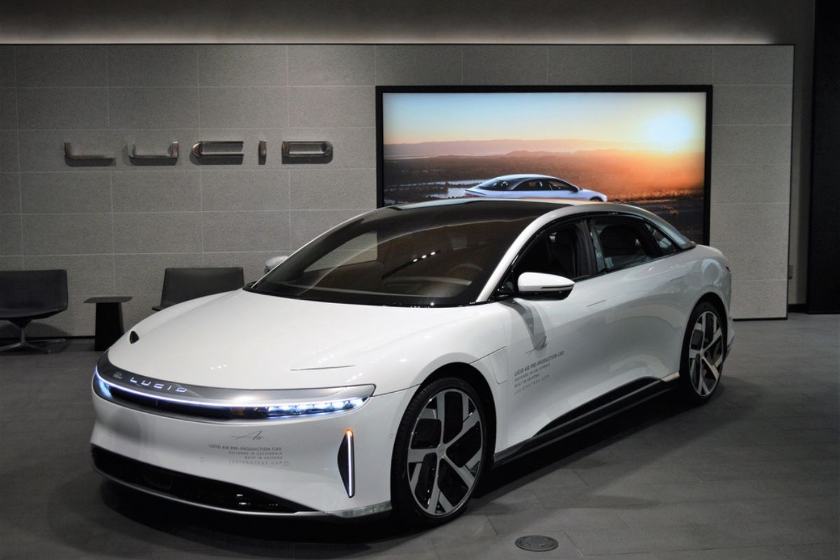 Lucid Motors Air Dream Edition Luxury Electric car and it's technology on display in Lucid Studio Showroom.