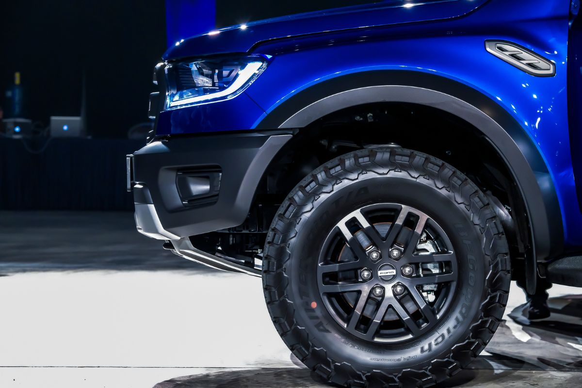 Close up shot of trucks tire and Ford Ranger wheel arch kit.