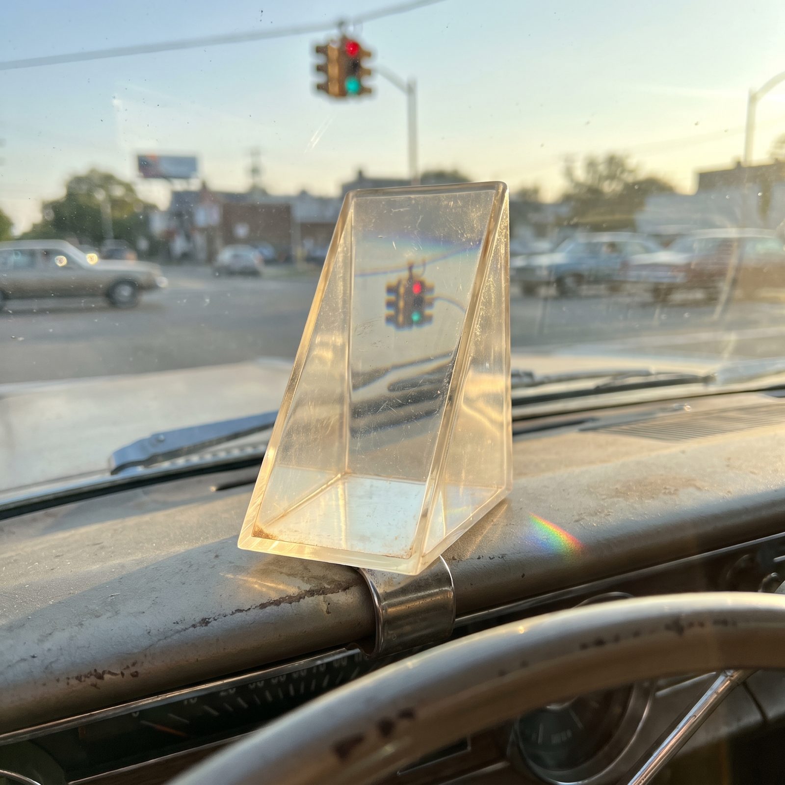 The Prism Viewer That Let You See the Light You Sat Under