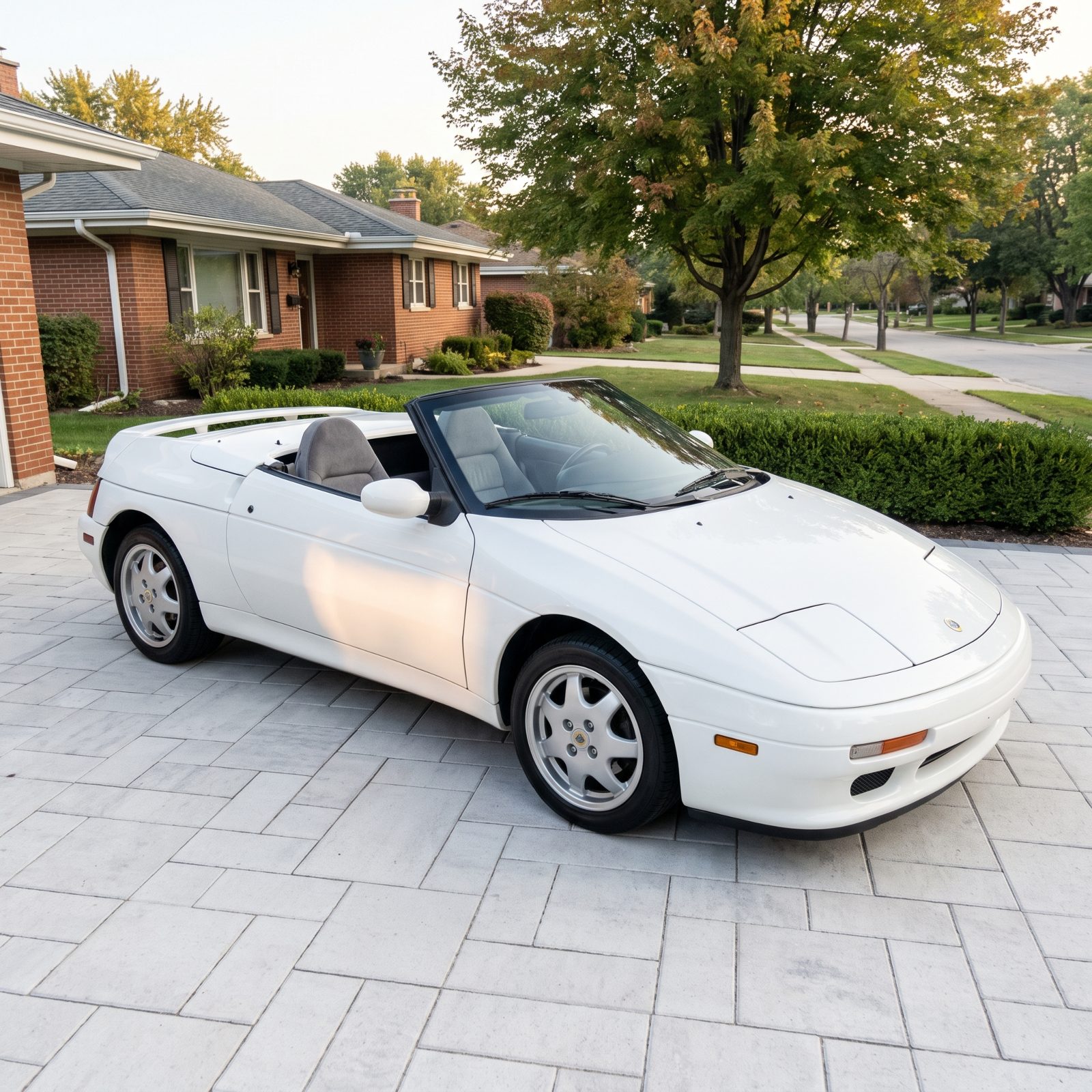 The 1991, 1992 Lotus Elan M100: The Front-Wheel-Drive Lotus Everyone Loved to Dismiss