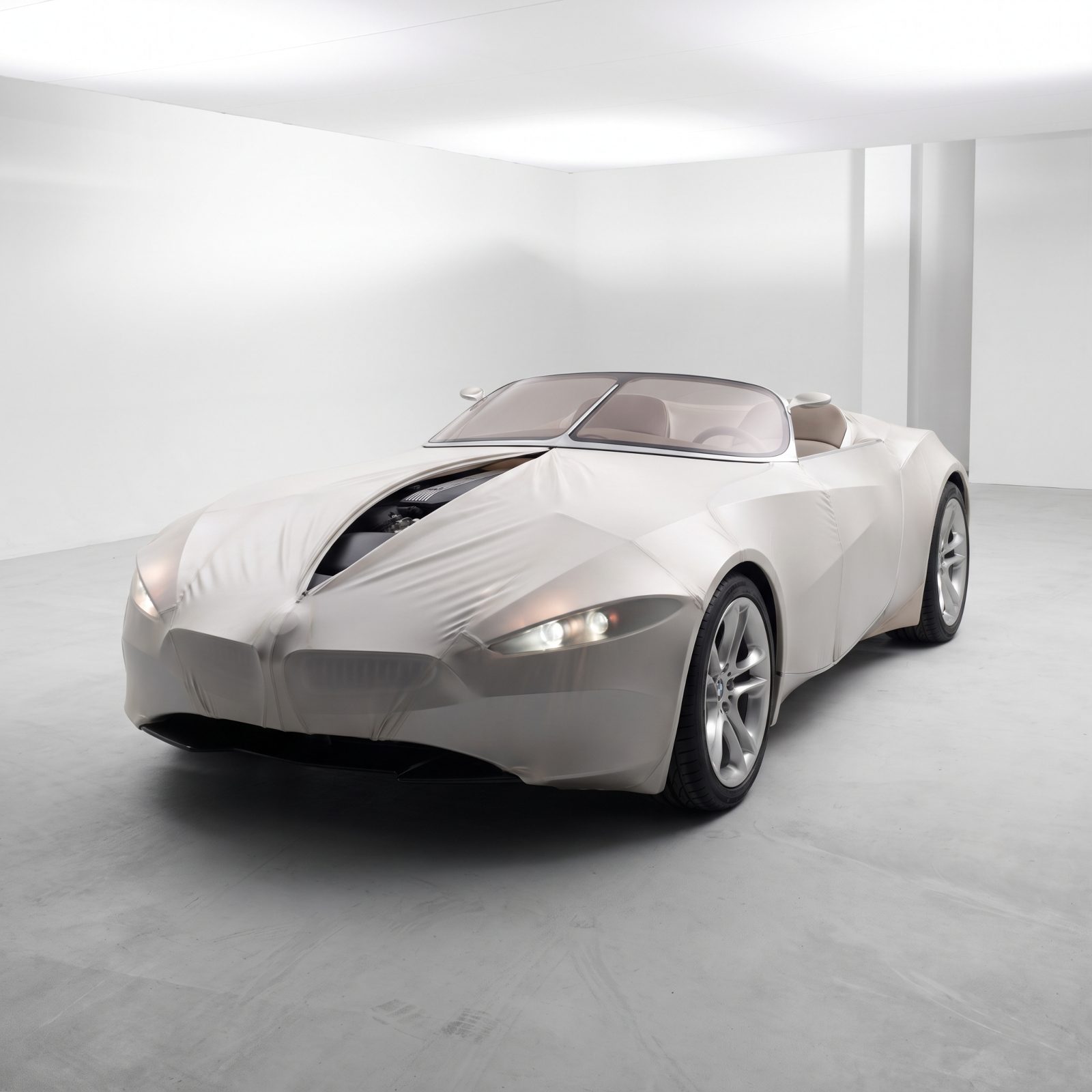 BMW GINA: The Sports Car Wrapped in Stretchy Fabric Instead of Steel