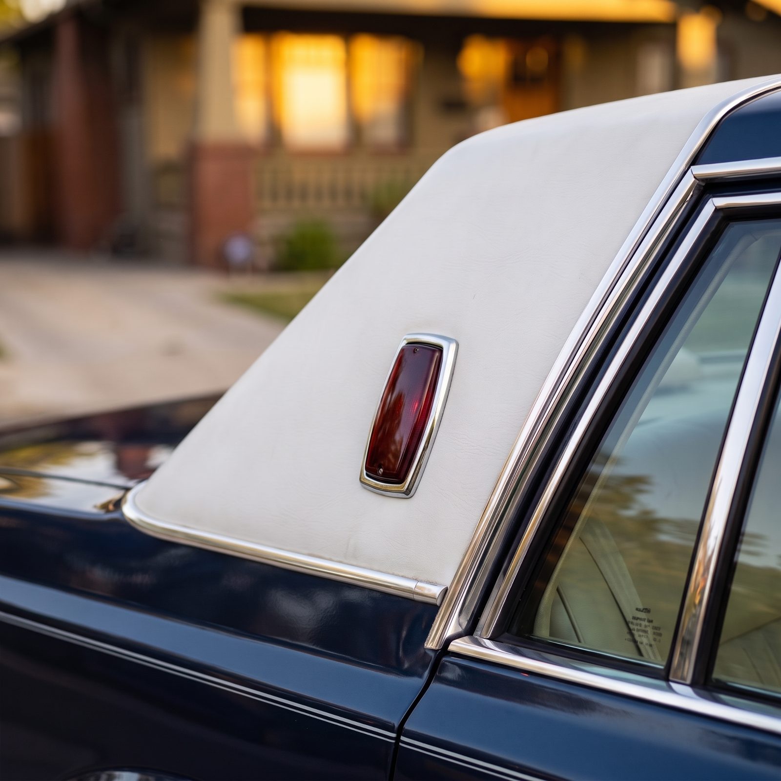 Coach Lamps Mounted to Sedan Exteriors