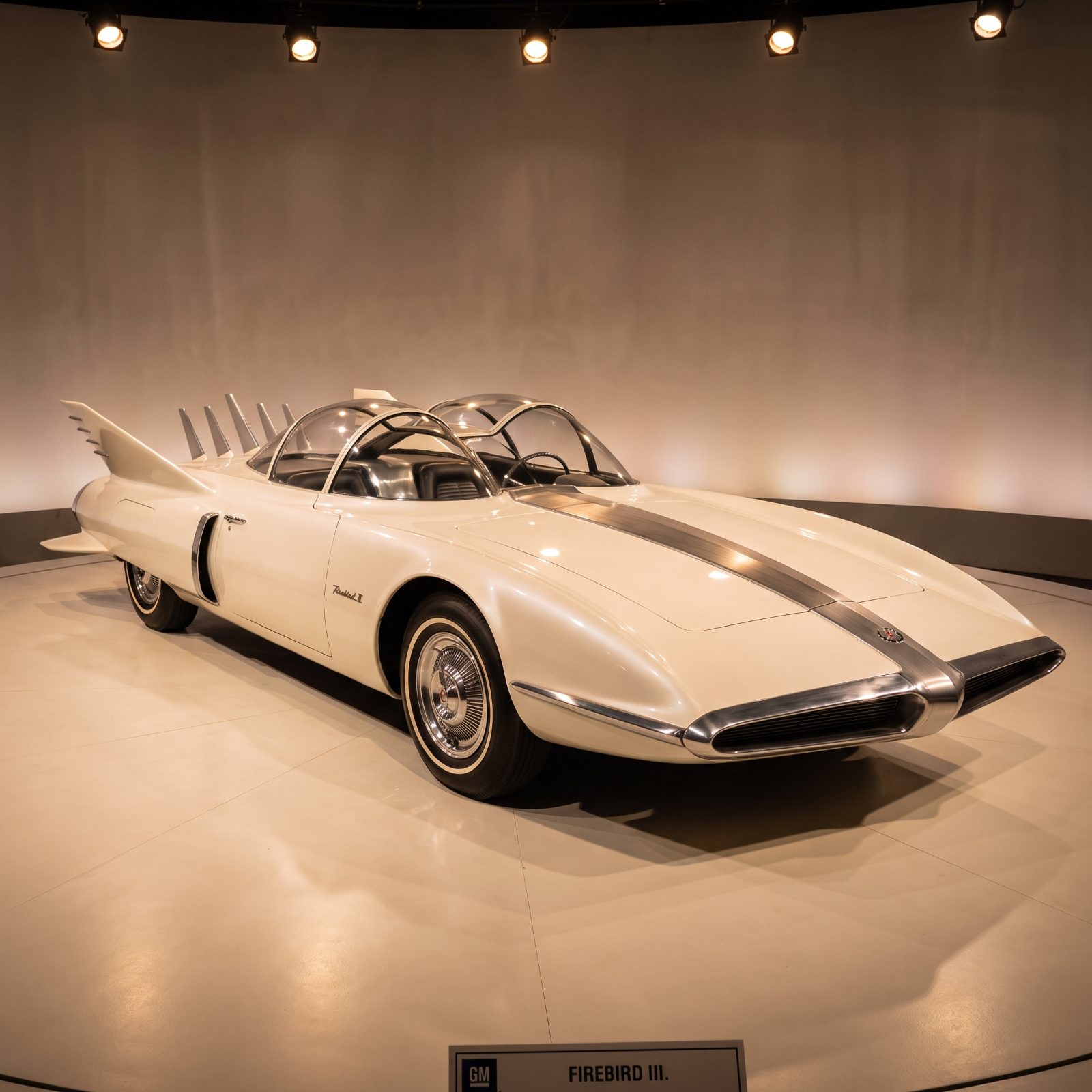 GM Firebird III: The Turbine Dream Car Bristling With Seven Fins and a Joystick
