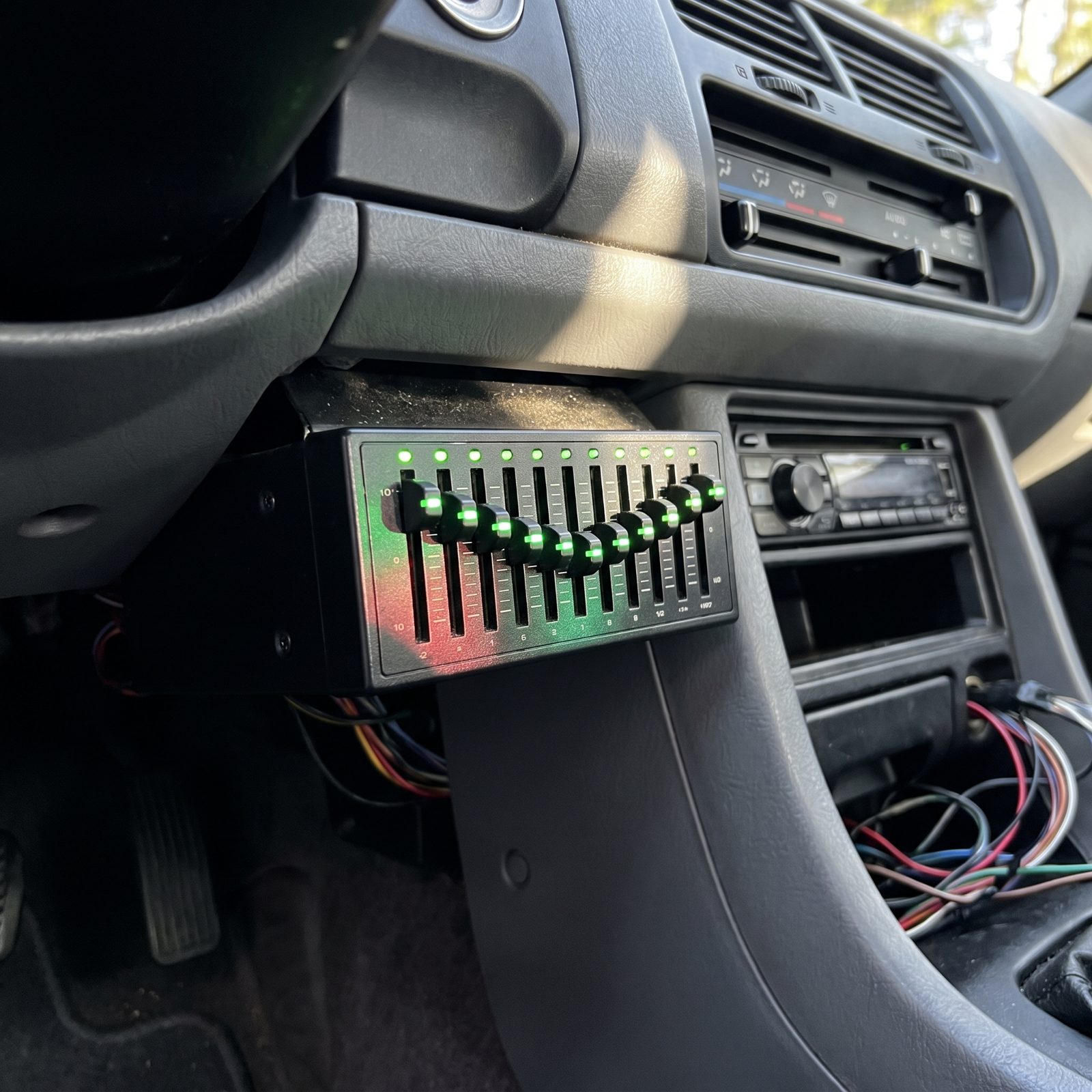 Graphic Equalizers With Towers of Sliders
