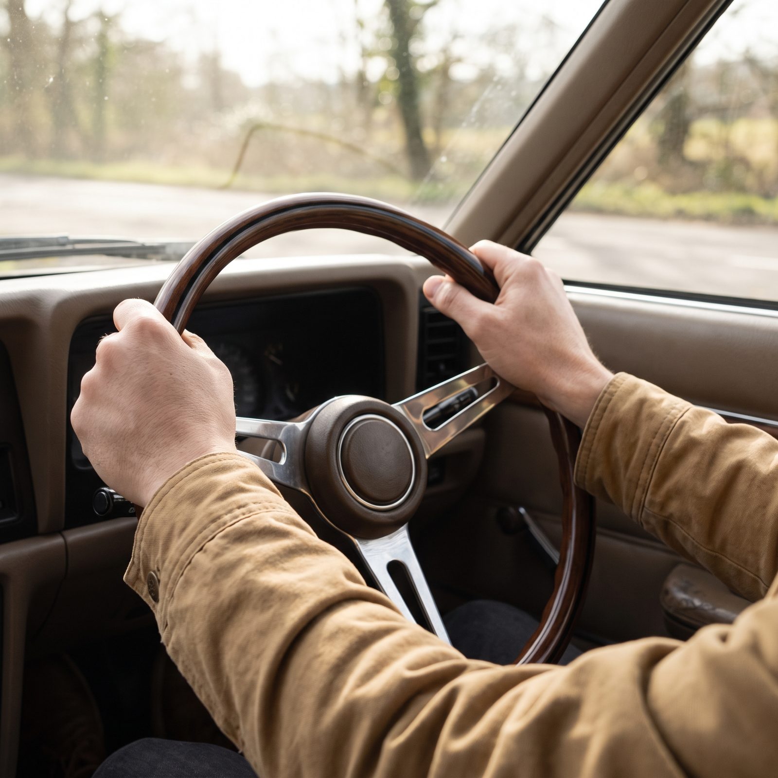 Gripping the Wheel at 10 and 2, Airbags Made 9 and 3 the Smarter Hold