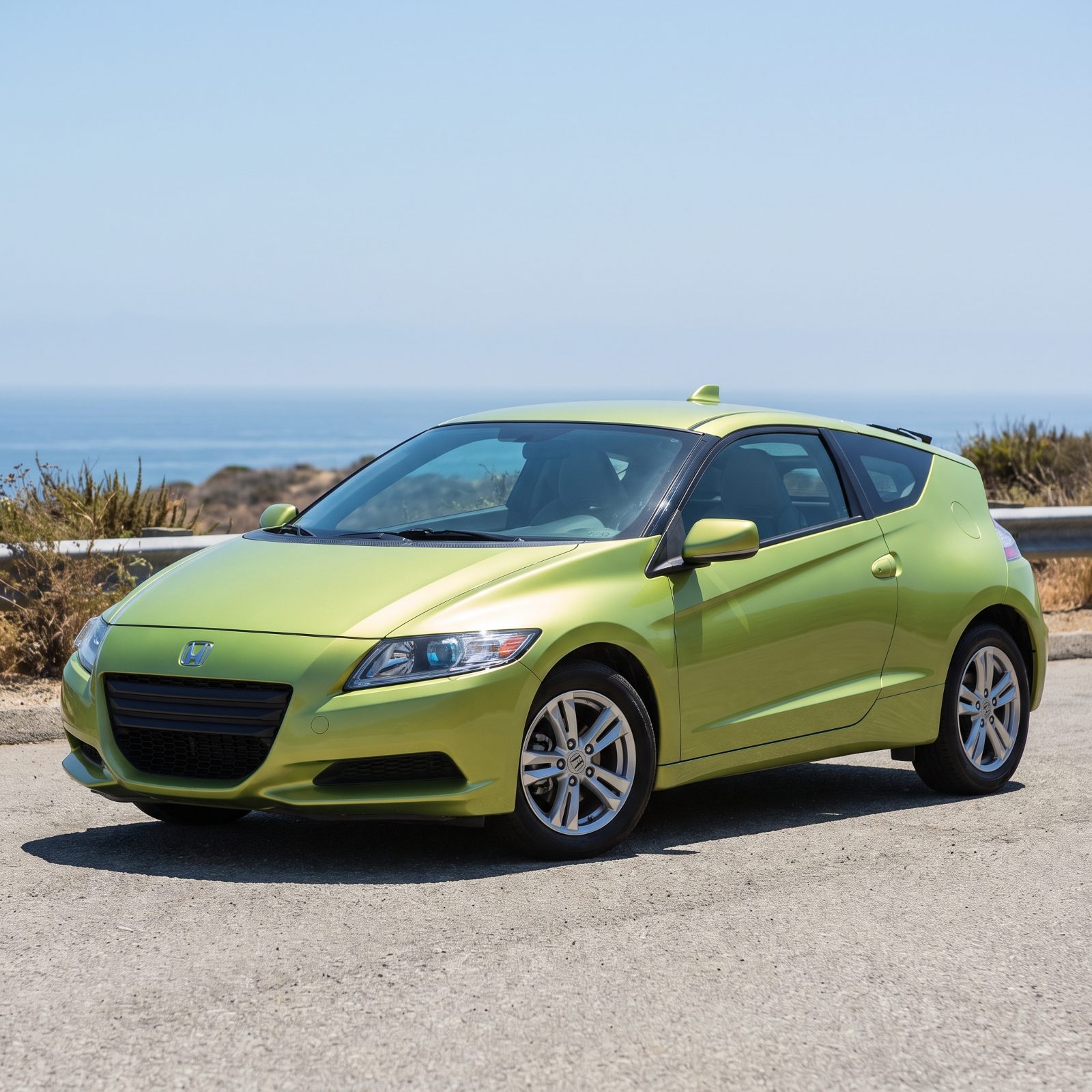 Honda CR-Z, A Hybrid Sport Coupe Stuck Between Two Jobs