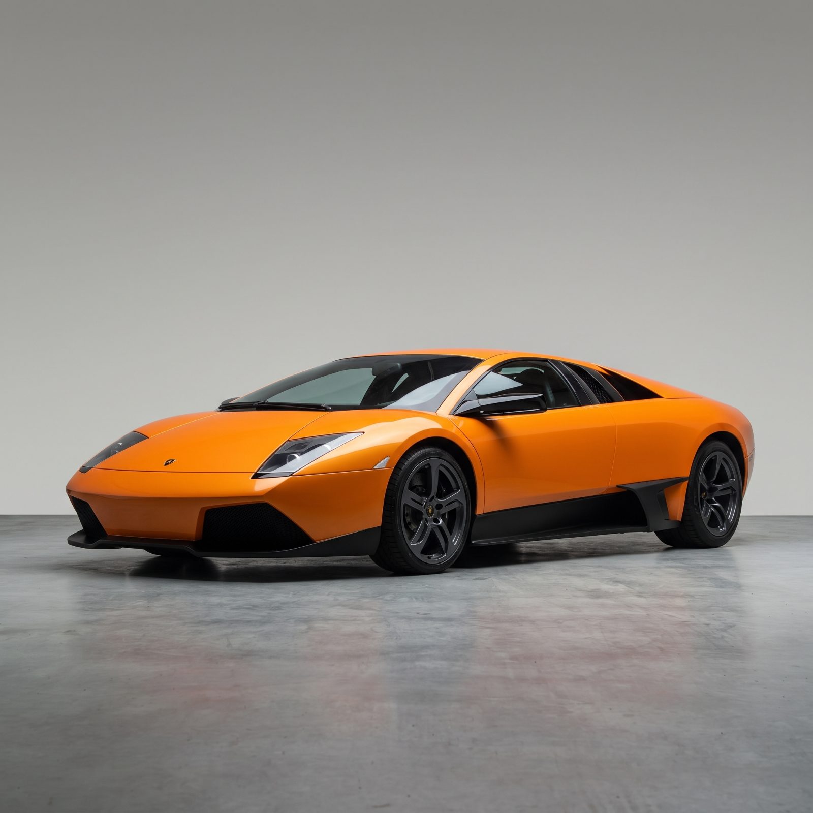 Lamborghini Murciélago, Folded Surfaces and a Roofline Under Tension