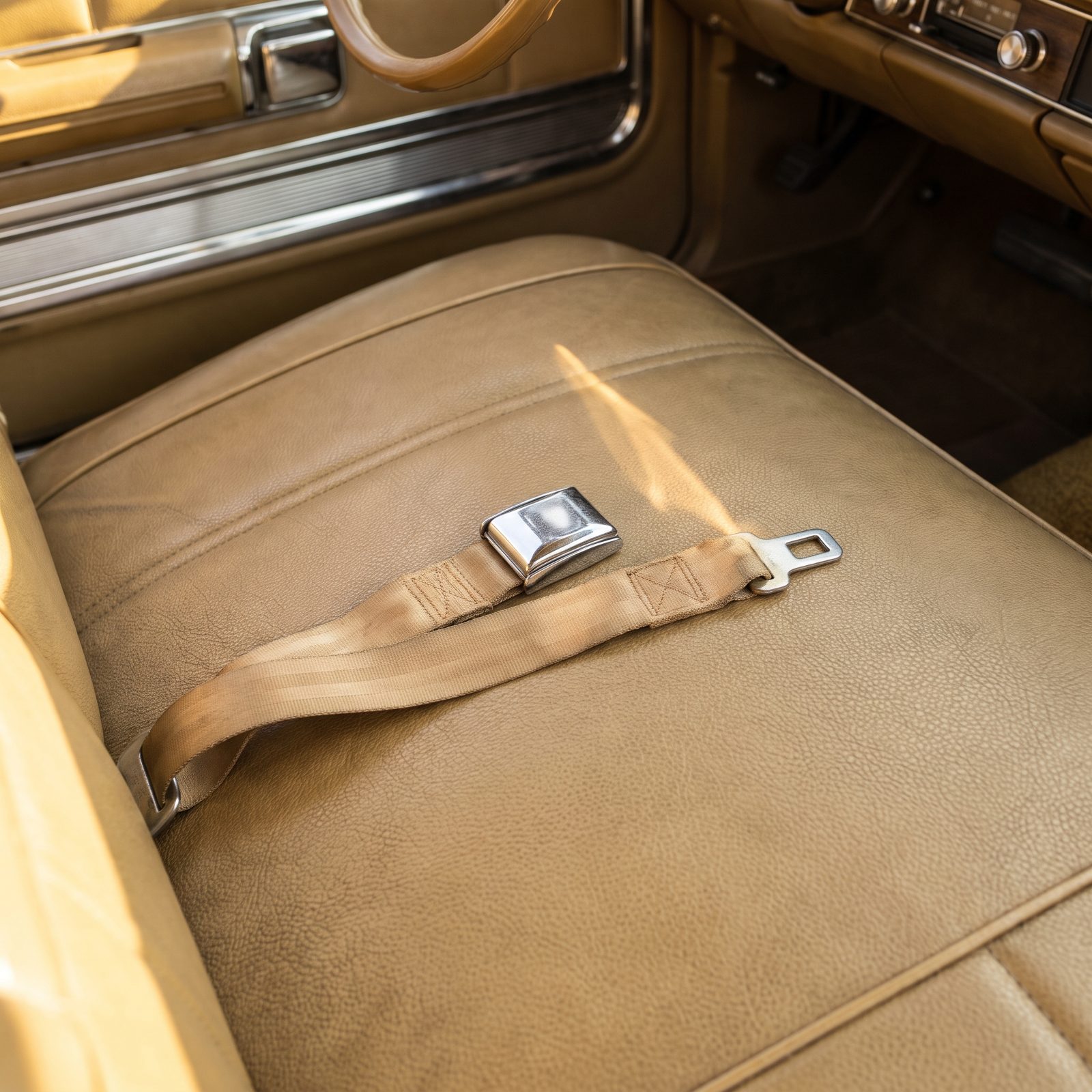 Lap Belts Only, No Shoulder Strap in Sight