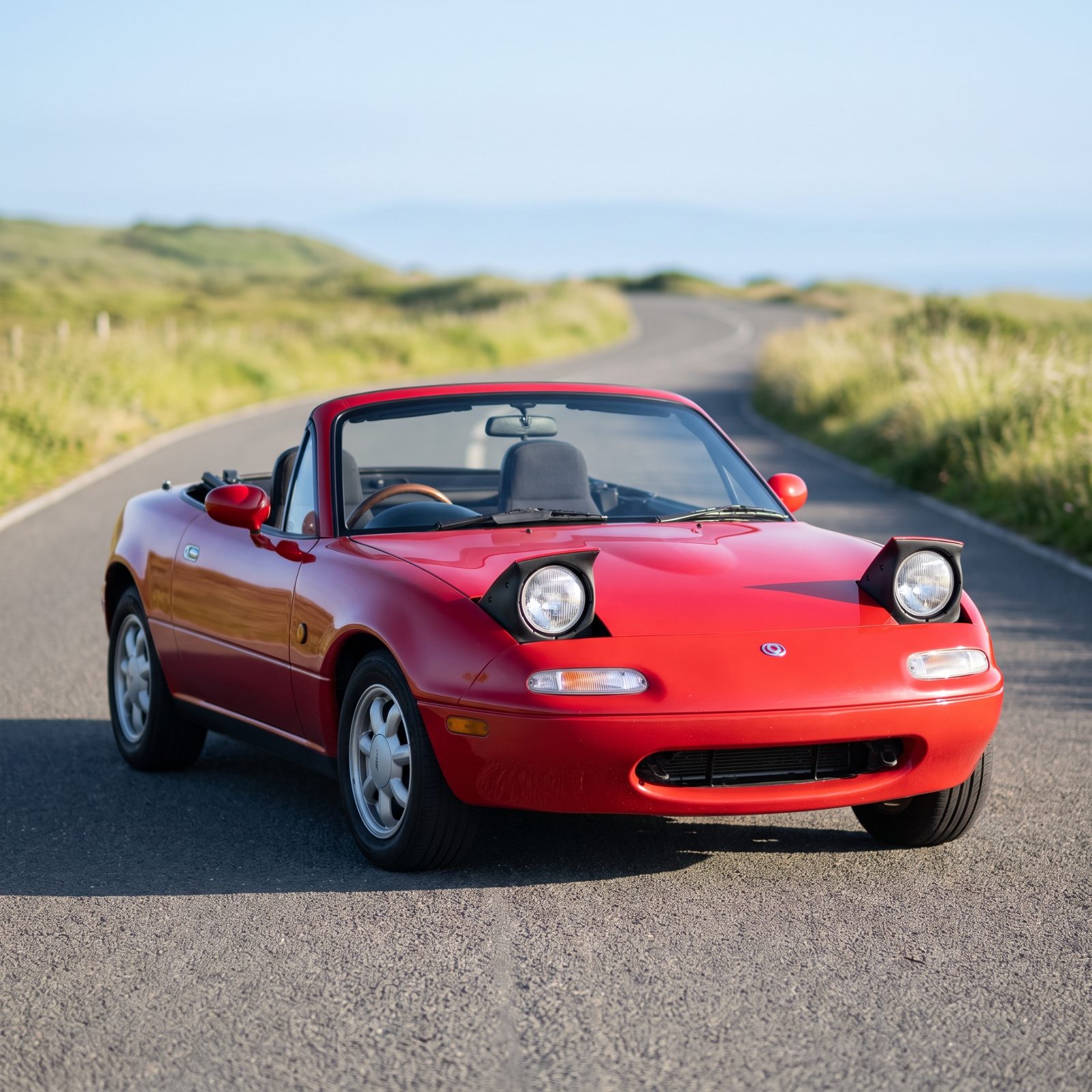 Mazda MX-5 Miata NA: Small, Friendly, and Faster-Looking Than It Is