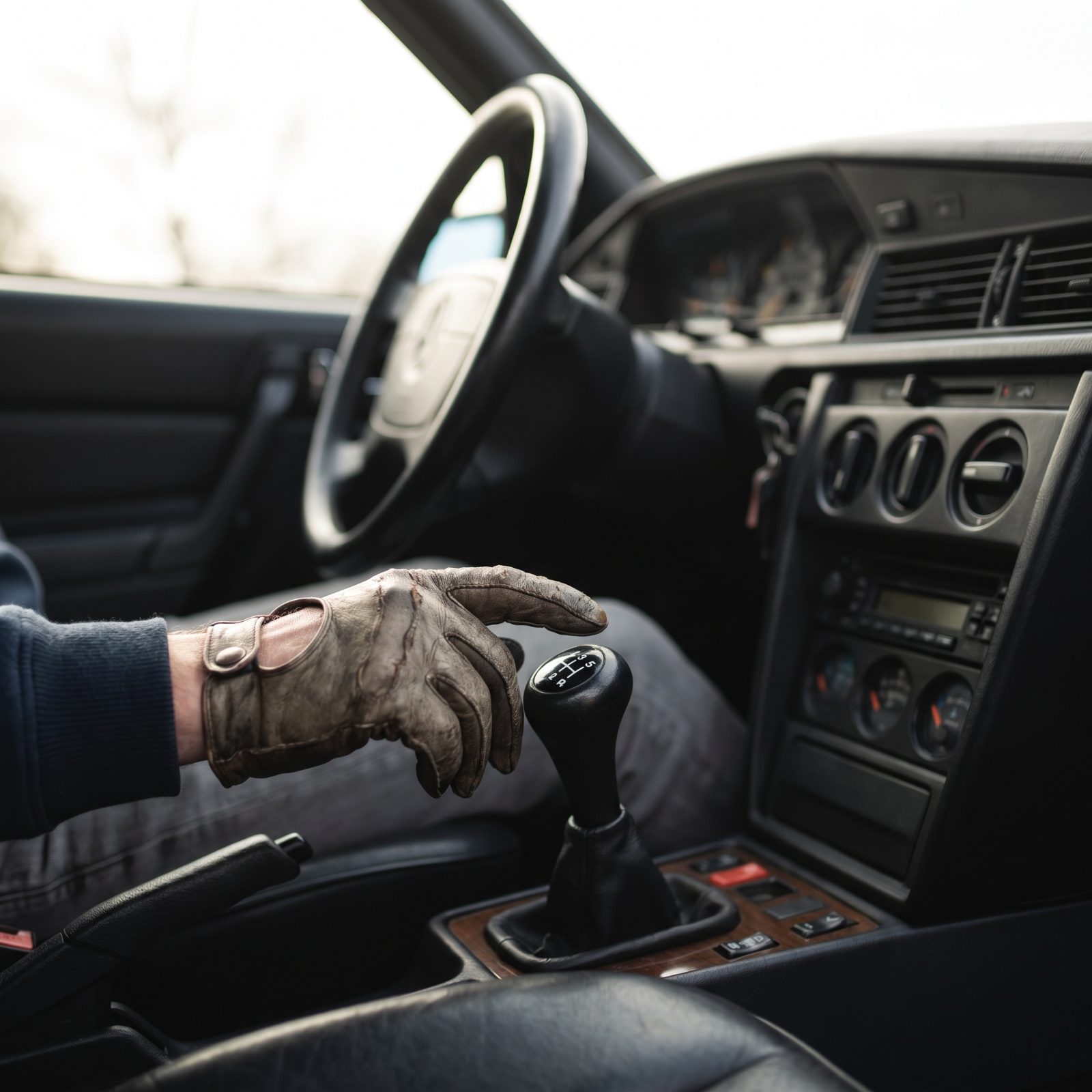 Mercedes-Benz 190E 2.3-16: The First Gear Hiding Down and to the Left