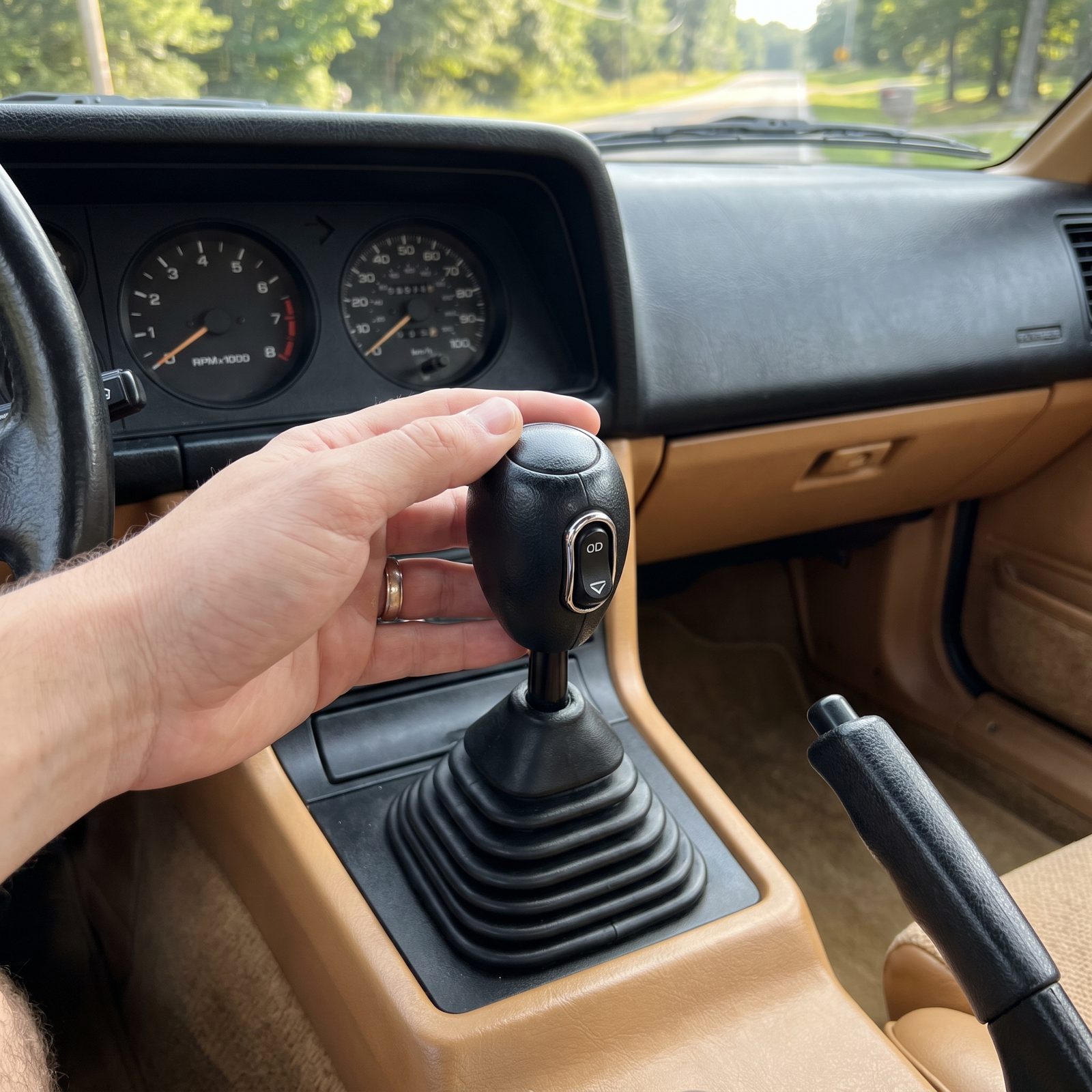 Overdrive Buttons on Manual Shifters, An Extra Cruising Gear at a Touch