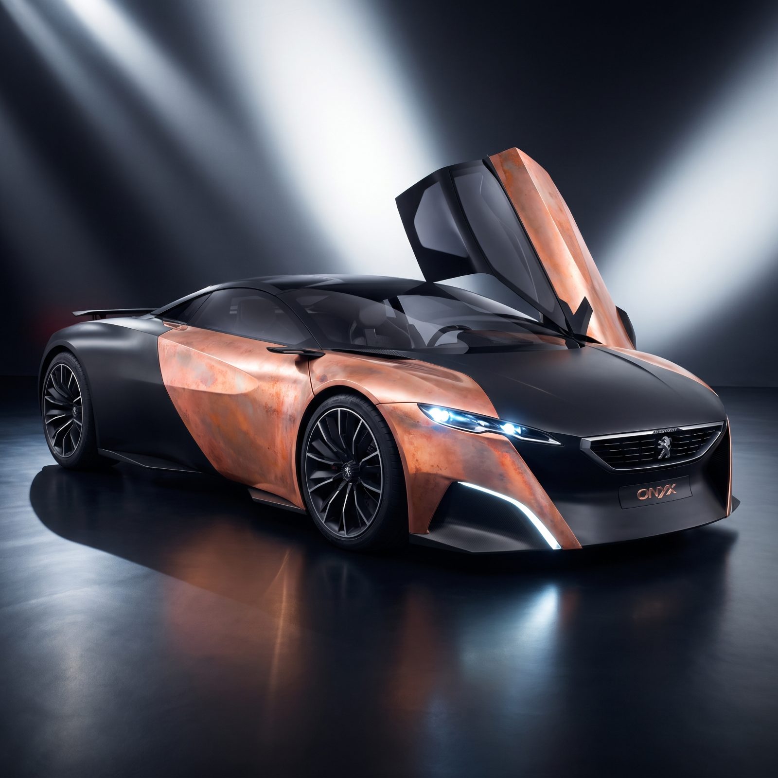Peugeot Onyx: The Copper-Clad Supercar With a Recycled-Newspaper Cabin