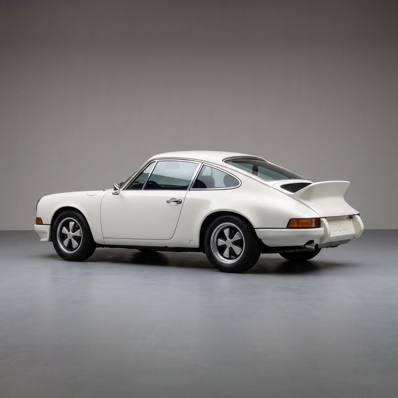 Porsche 911, A Roofline That Never Stops Moving