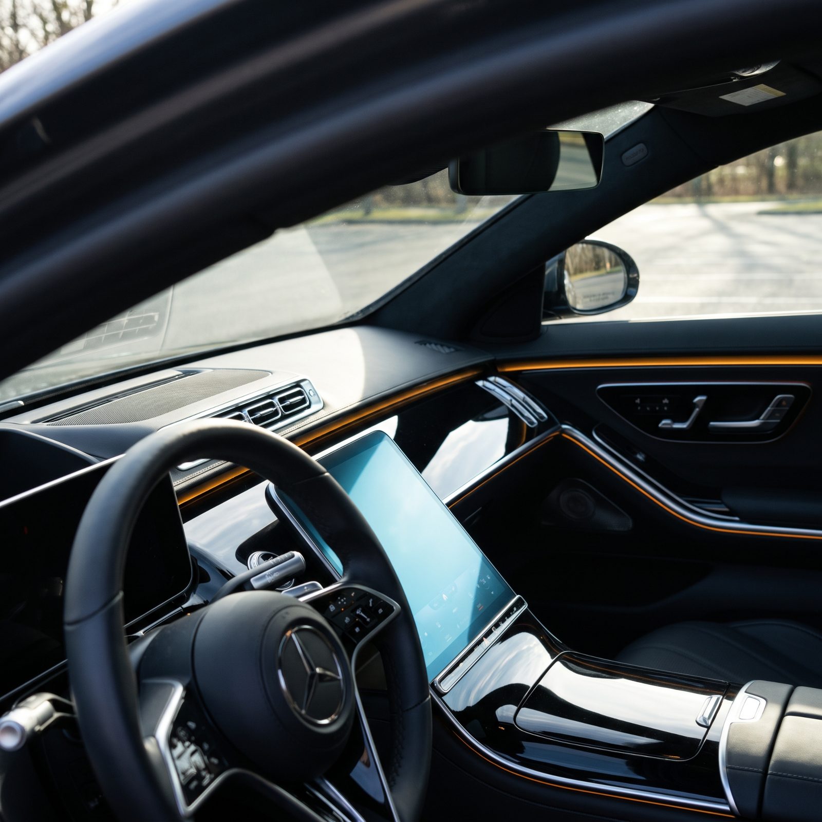 A Shiny Dashboard Distracts From an Awkward Driving Position