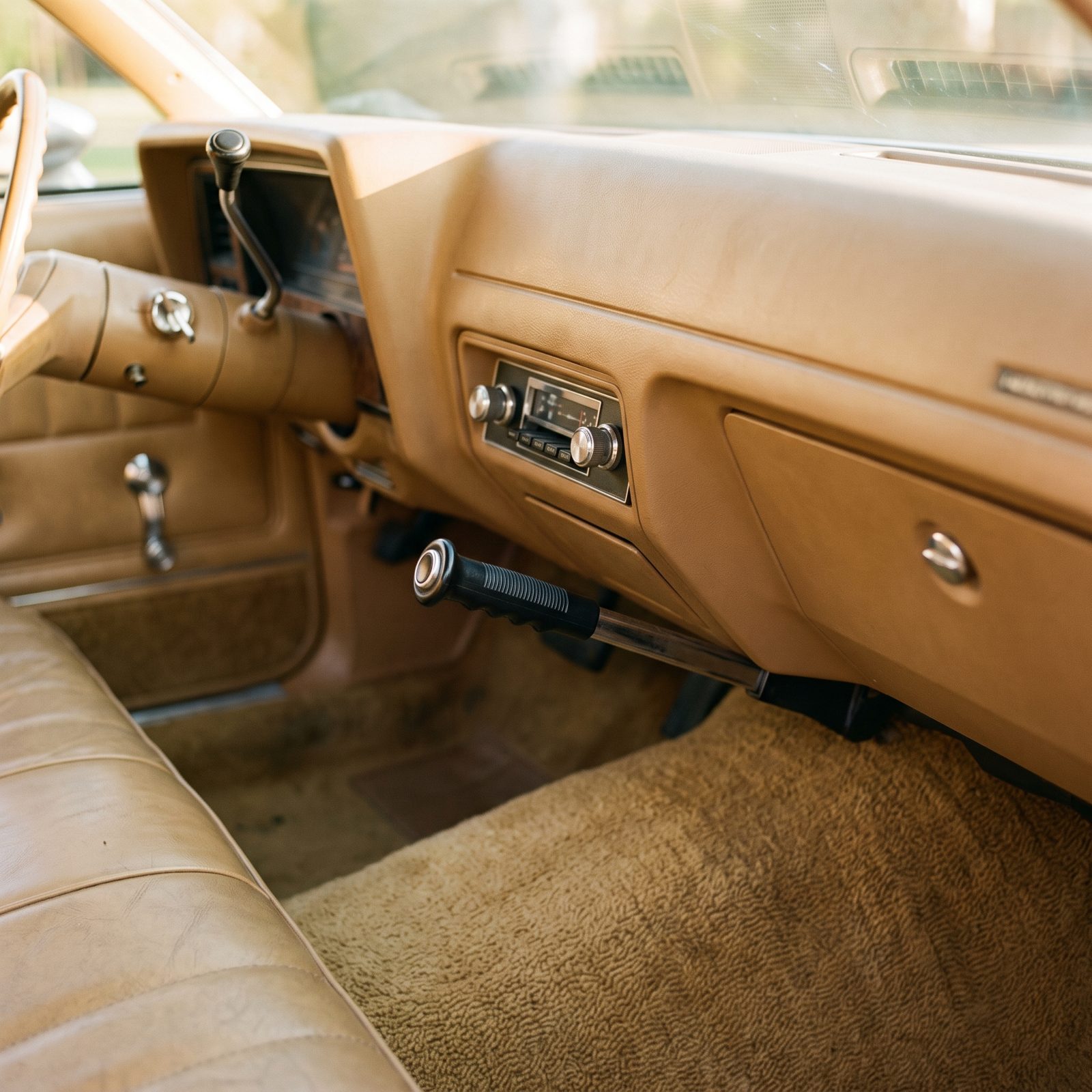 T-Shaped Parking-Brake Handles Under the Dashboard
